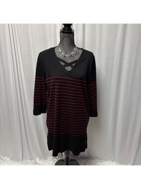 Roz Ali Sweater Top Womens 1X Black Burgundy Striped V Neck Criss Cross Knit